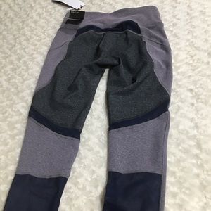 Calia Sheer Mesh Inserts Workout 7/8 Legging XS